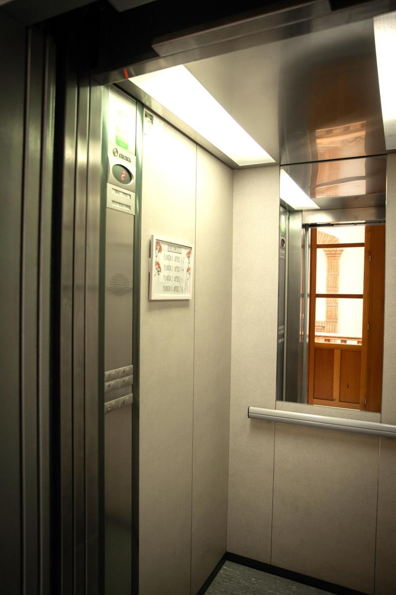 Apartamentos Vita Center Granada Kültér fotó